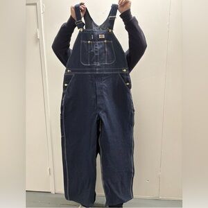NWT Vintage Dickies Bib Overalls 40 × 30
Made In USA Deadstock Work Wear 90’s